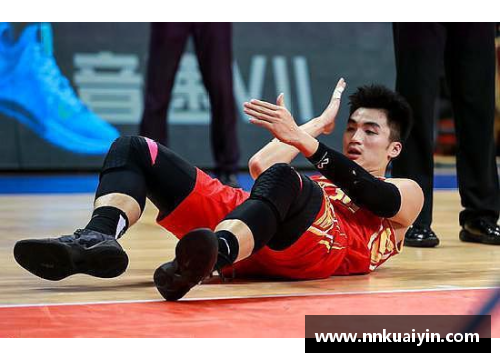 永利欢乐娱人城CBA季后赛G2_广东宏远客场不敌广厦，杜锋主教练怒摔战术板！ - 副本 - 副本